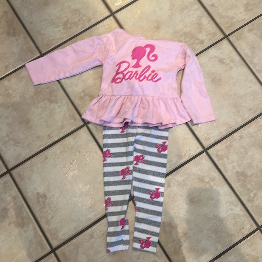 Barbie set
